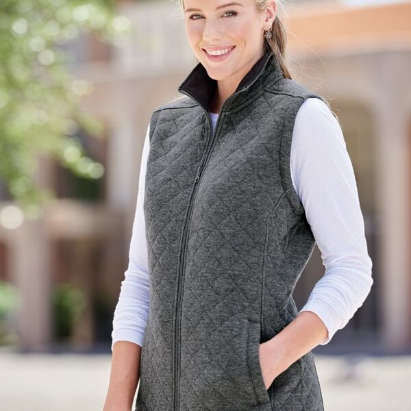Women’s Quilted Full-Zip Vest Thumbnail